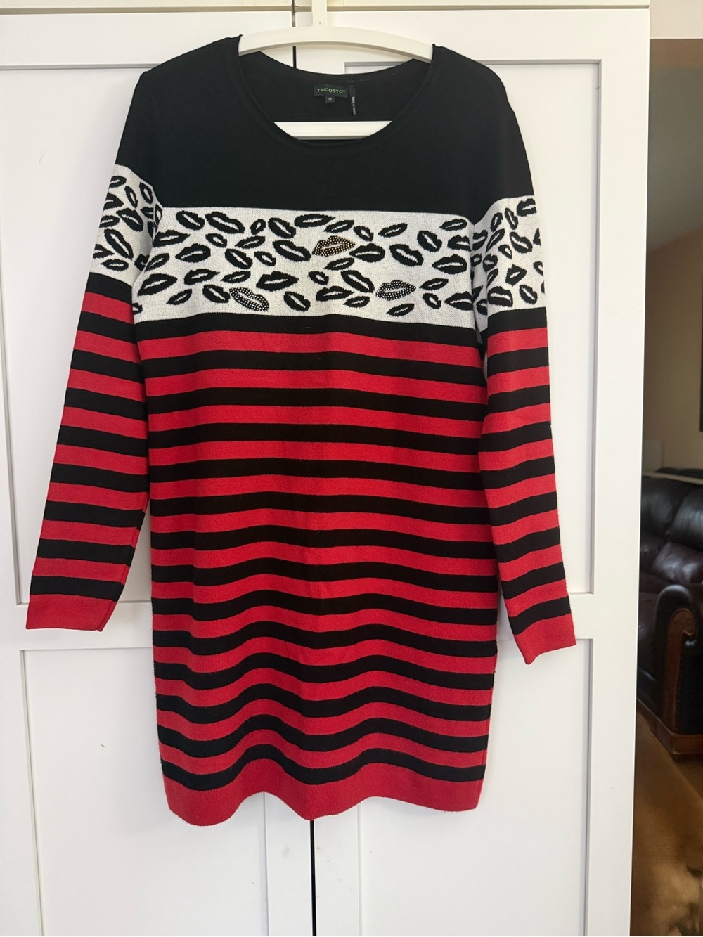 Tricotto Black, White & Red Striped Sweater Dress with Lip Print Band